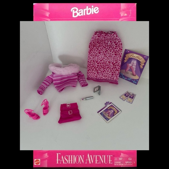 Vintage BARBIE Clothes: Barbie Fashion Avenue, ‘Meet Me at the Ballet’ Set - Picture 1 of 16